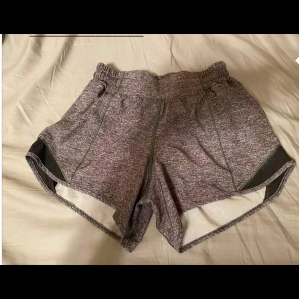 Lululemon size 4